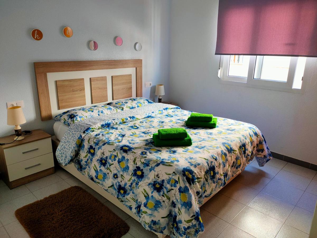 Casas Holiday - Playa Acequion تورّيفيِخا المظهر الخارجي الصورة